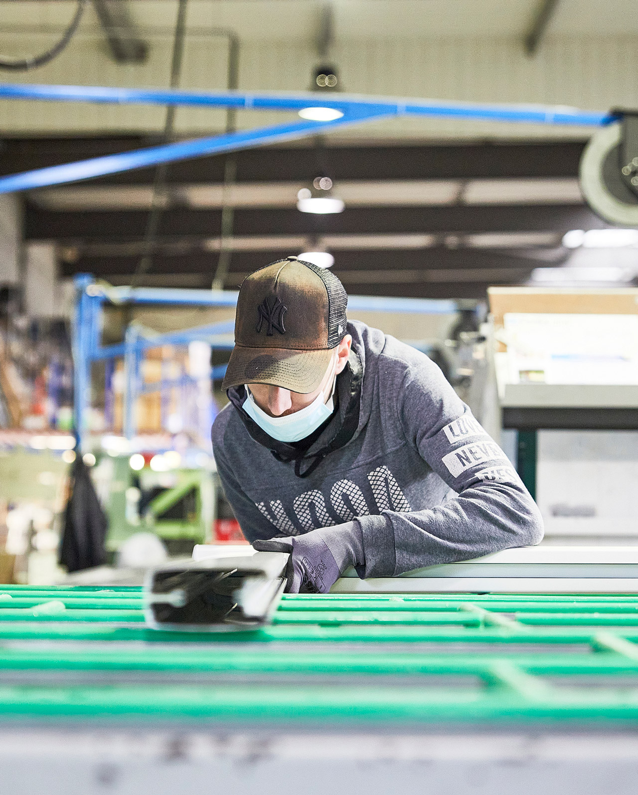 Atelier Préfalu : fabricant de portail aluminium 100 % français Préfalu : fabricant de portail aluminium 100 % français